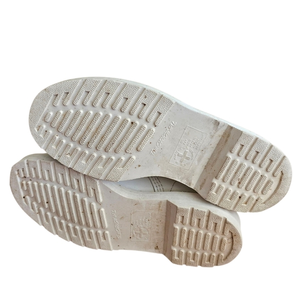 Dr. Martens Classic 1460 Lace Up Combat White Leather Boots Size 7 - Picture 3 of 8